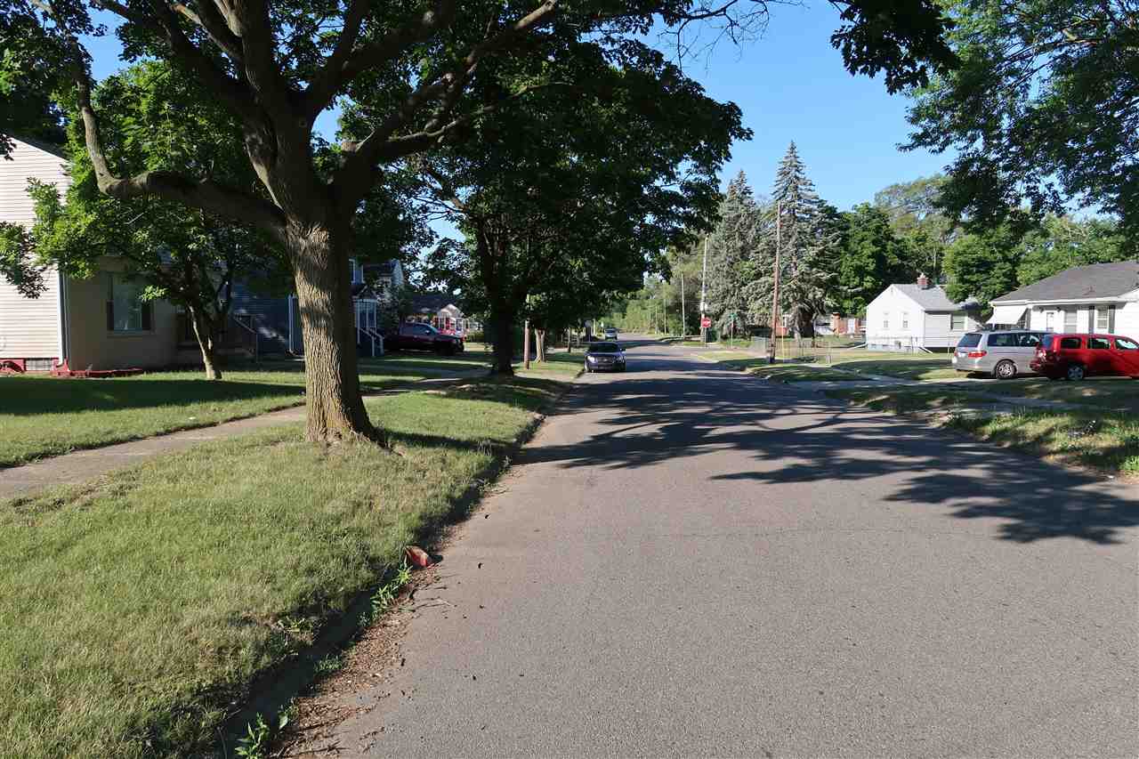 2765 Raskob Street Flint, MI 48504 - Photo 25 of 37 50082894-24.JPG