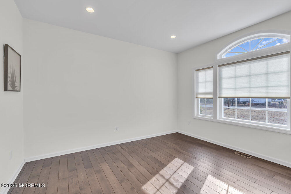 527 Chandler Road Jackson, NJ 08527 - Photo 17 of 34 012_dsc04187_534