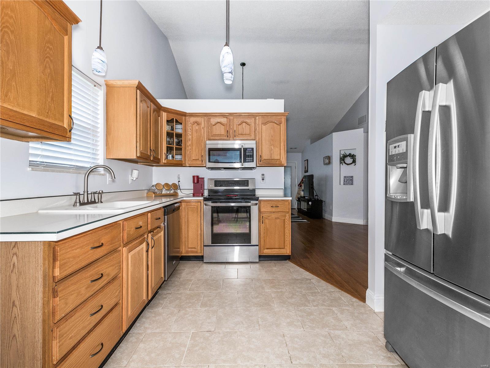 325 Radcliff Road Shiloh, IL 62221 - Photo 16 of 36