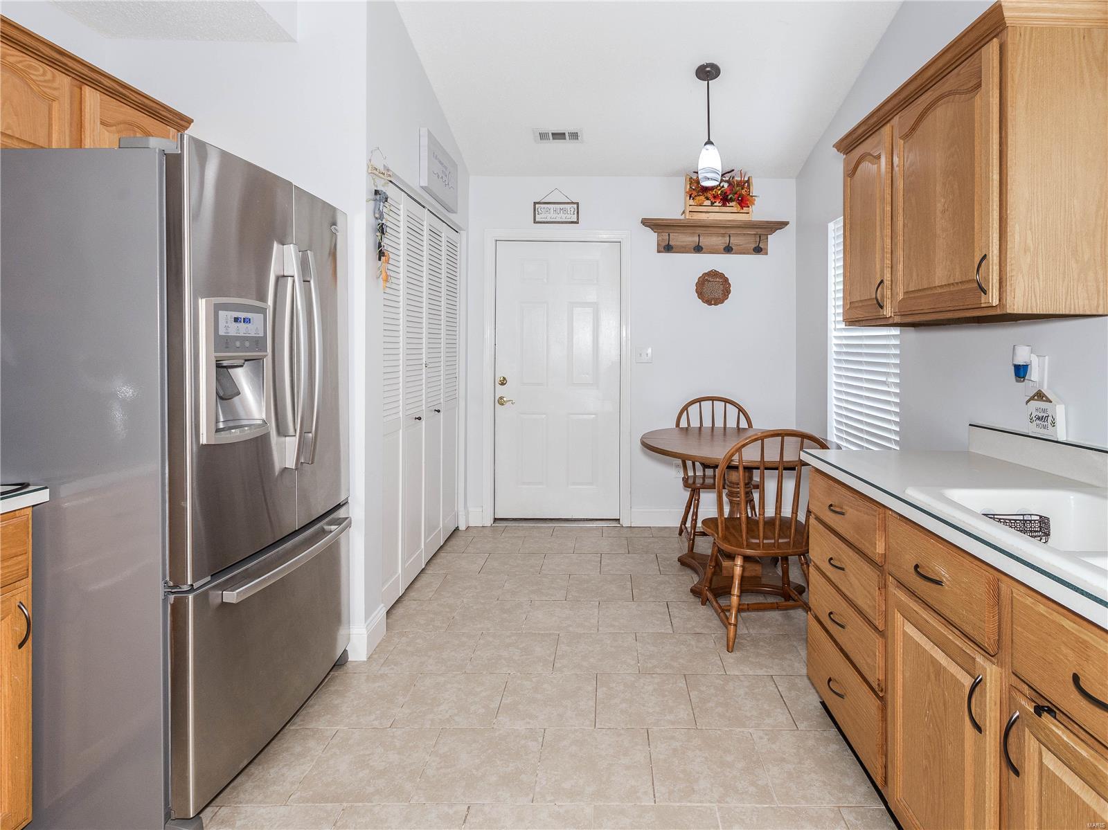 325 Radcliff Road Shiloh, IL 62221 - Photo 20 of 36