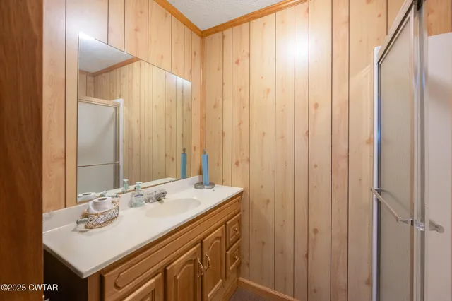 $850,000 | 115 Chalet Lane, Henderson, TN 38340