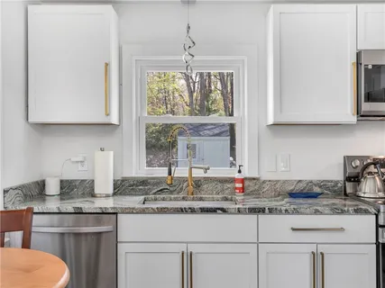 $589,990 | 101 Shirley Drive, Cumberland, RI 02864