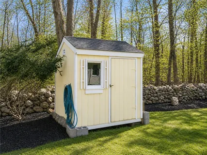 $589,990 | 101 Shirley Drive, Cumberland, RI 02864