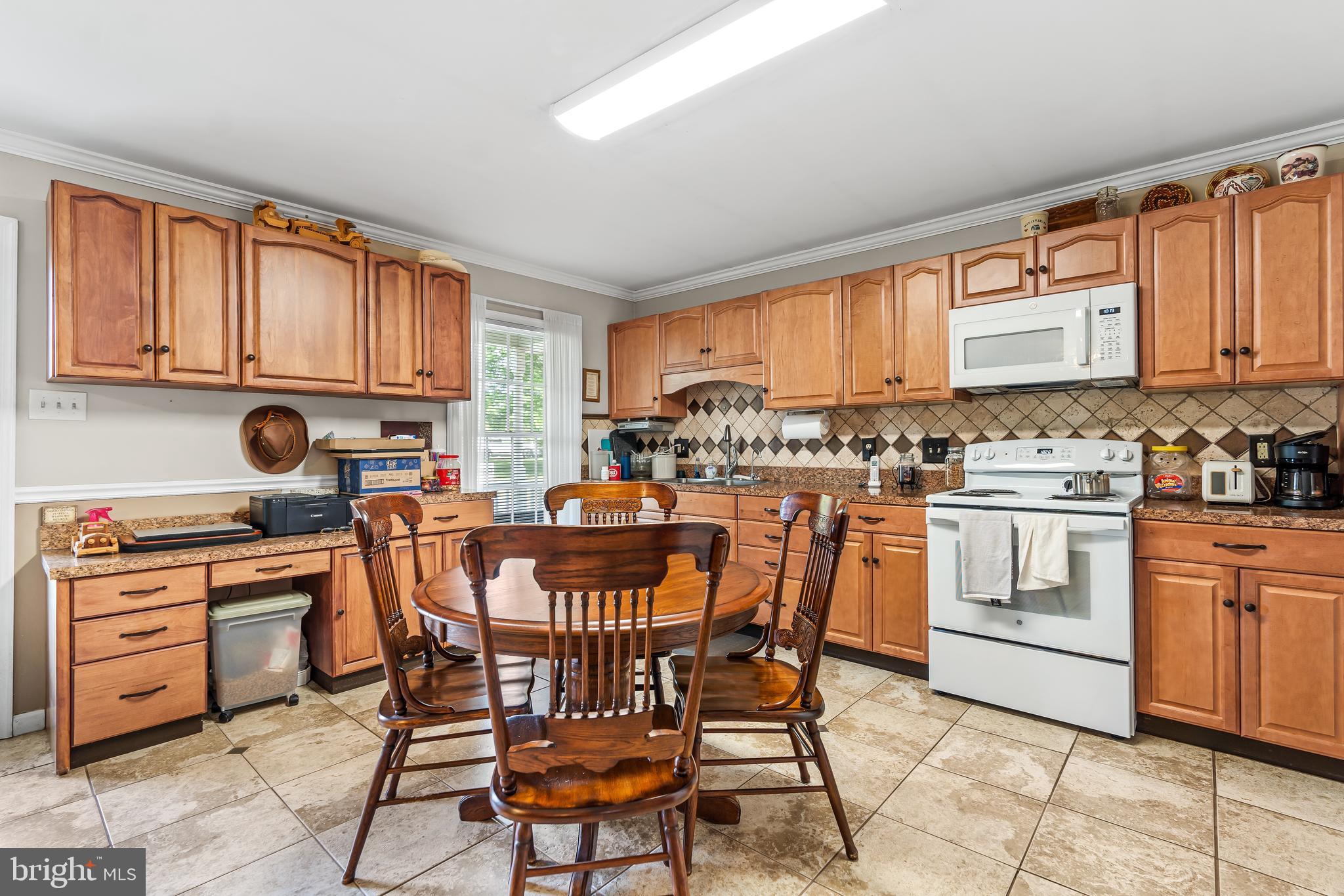 14433 Hicksville Road Clear Spring, MD 21722 - Photo 15 of 69 In-law suite