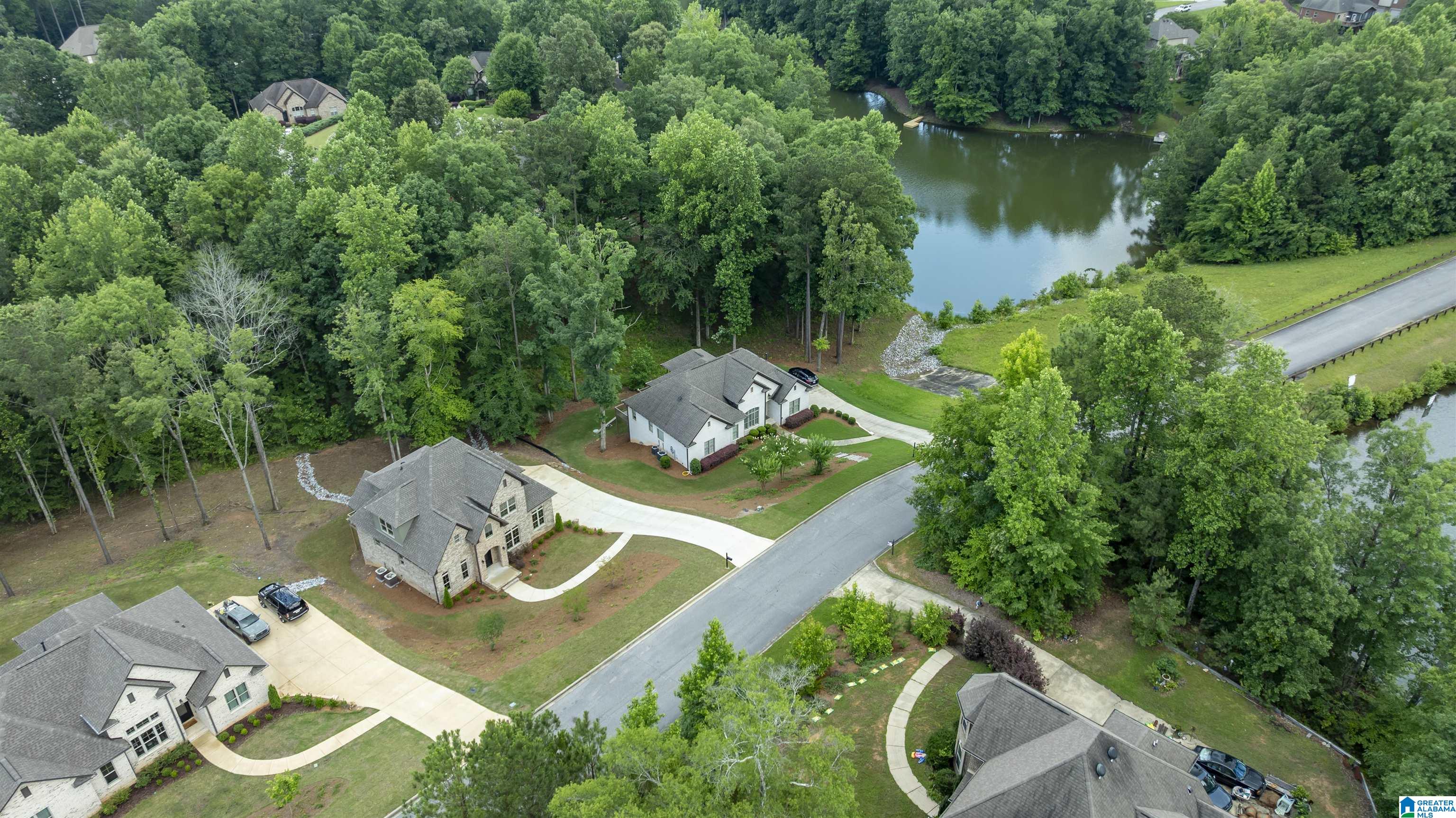 581 Whitetail Run Chelsea, AL 35043 - Photo 13 of 82