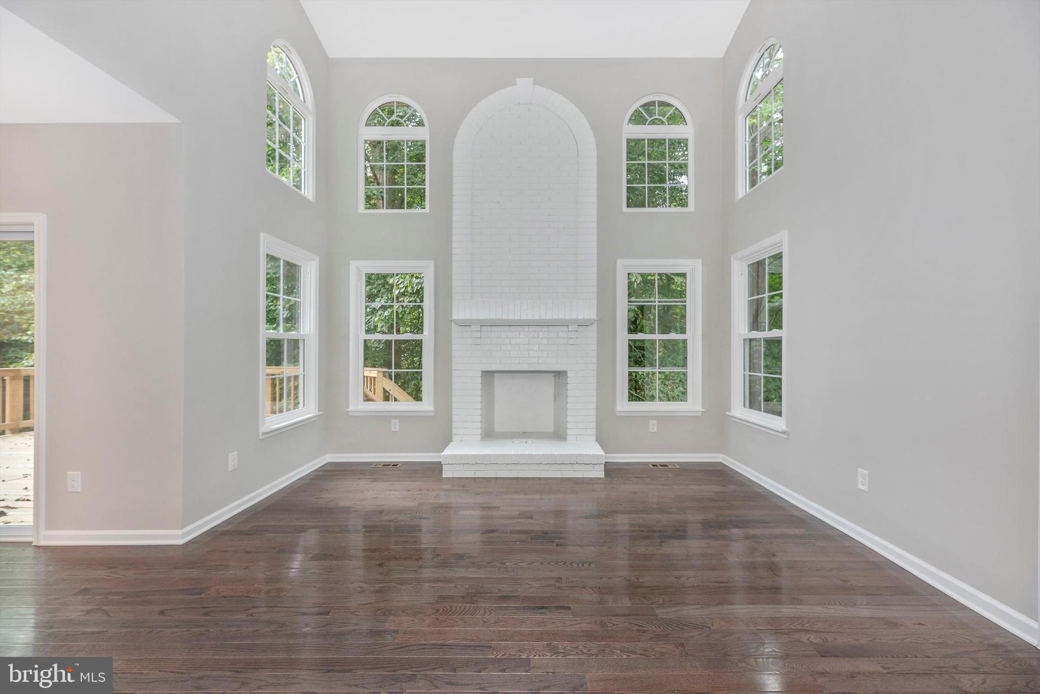 6423 Spring Forest Road Frederick, MD 21701 - Photo 15 of 64 Family room