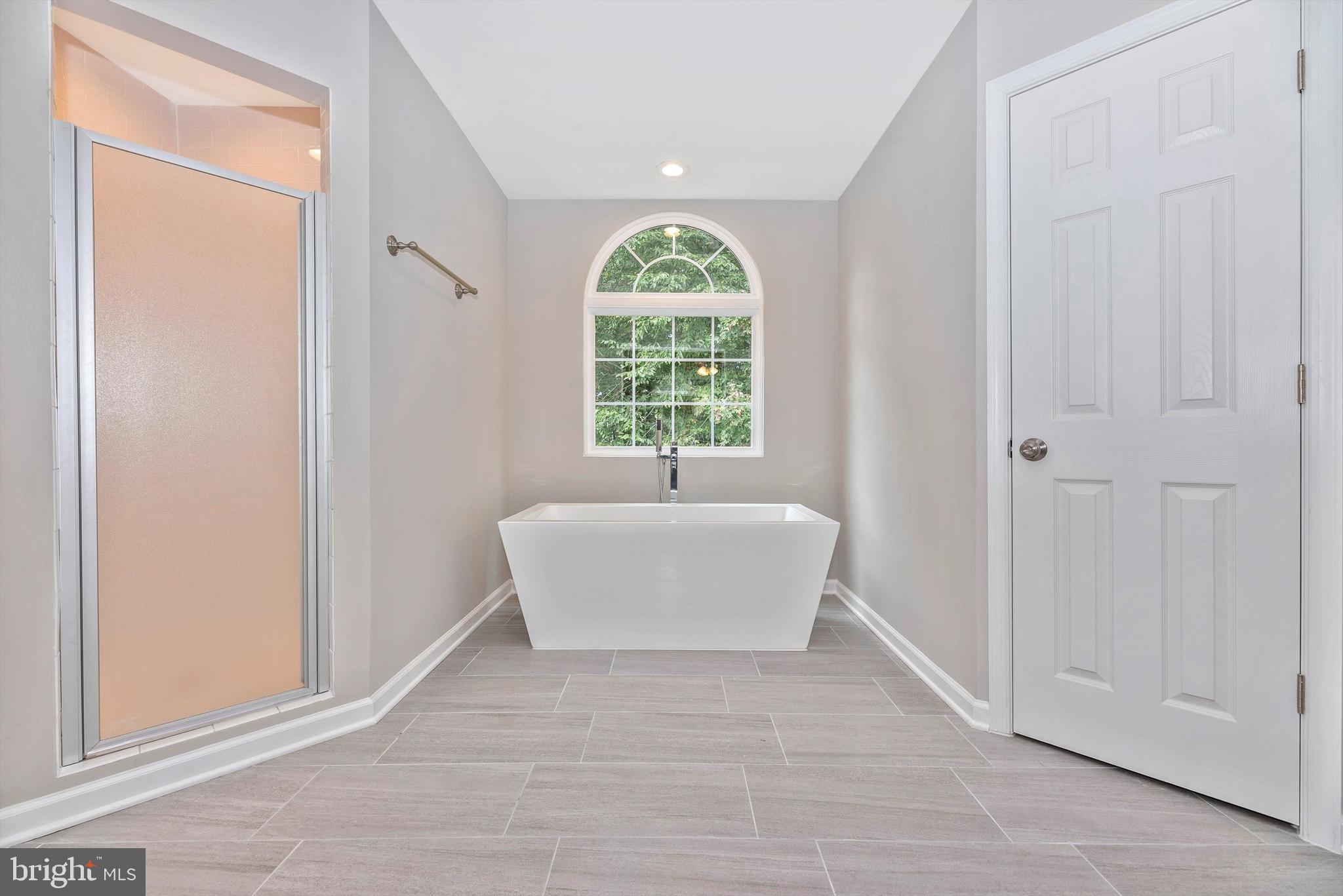 6423 Spring Forest Road Frederick, MD 21701 - Photo 25 of 64 Primary Bathroom