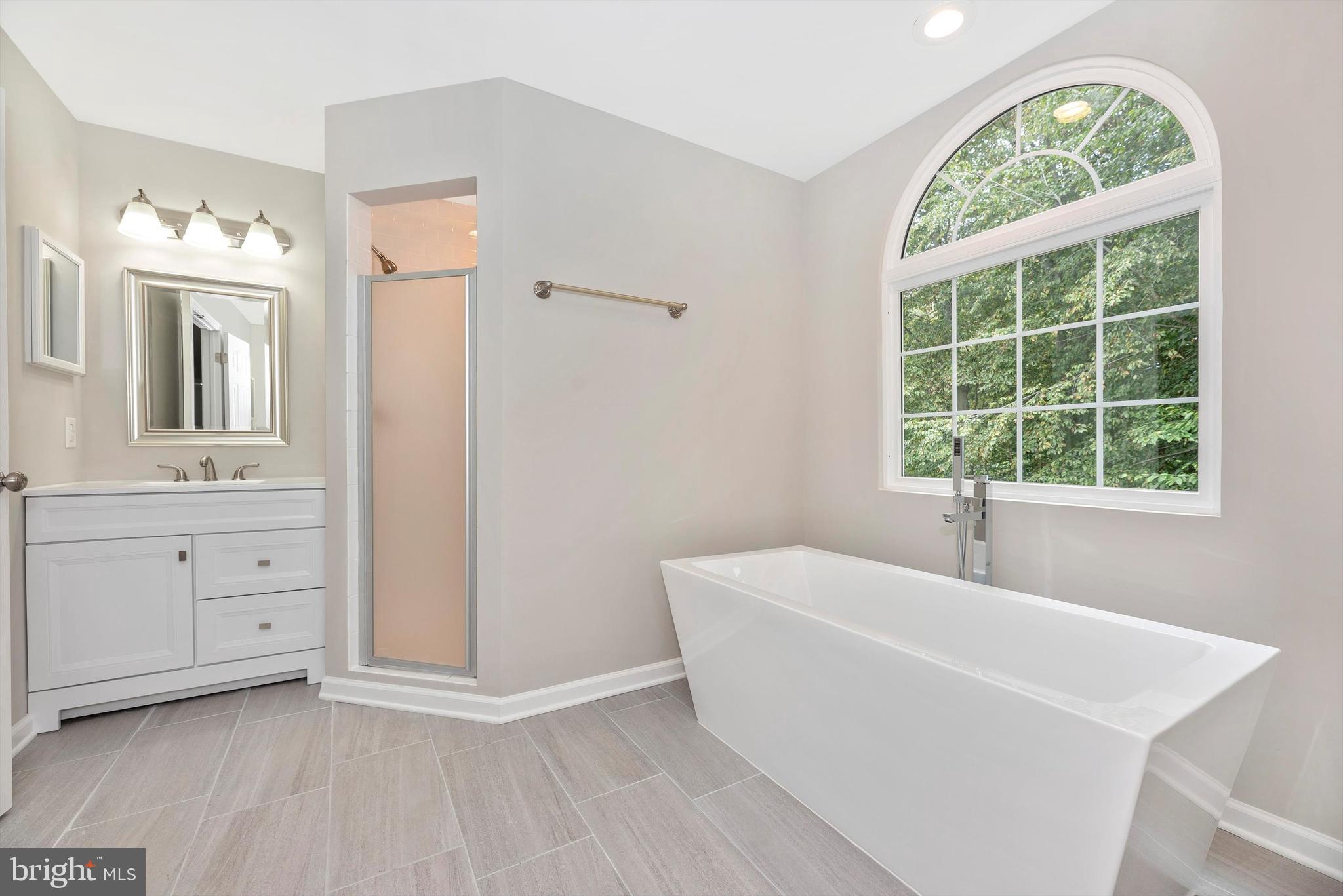 6423 Spring Forest Road Frederick, MD 21701 - Photo 26 of 64 Primary bathroom