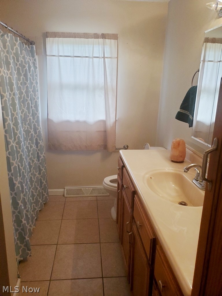 8438 Wadsworth Road Wadsworth, OH 44281 - Photo 11 of 19 Gallery Image 11