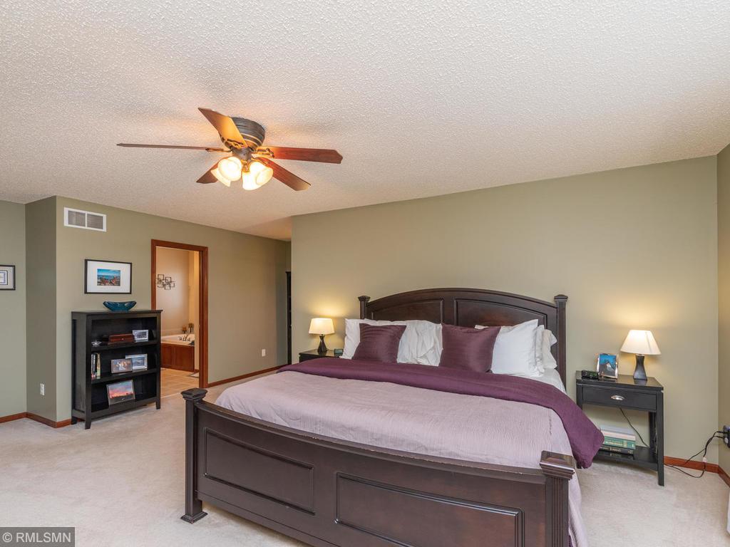 783 Riesgraf Road Carver, MN 55315 - Photo 24 of 32 Gallery Image 24