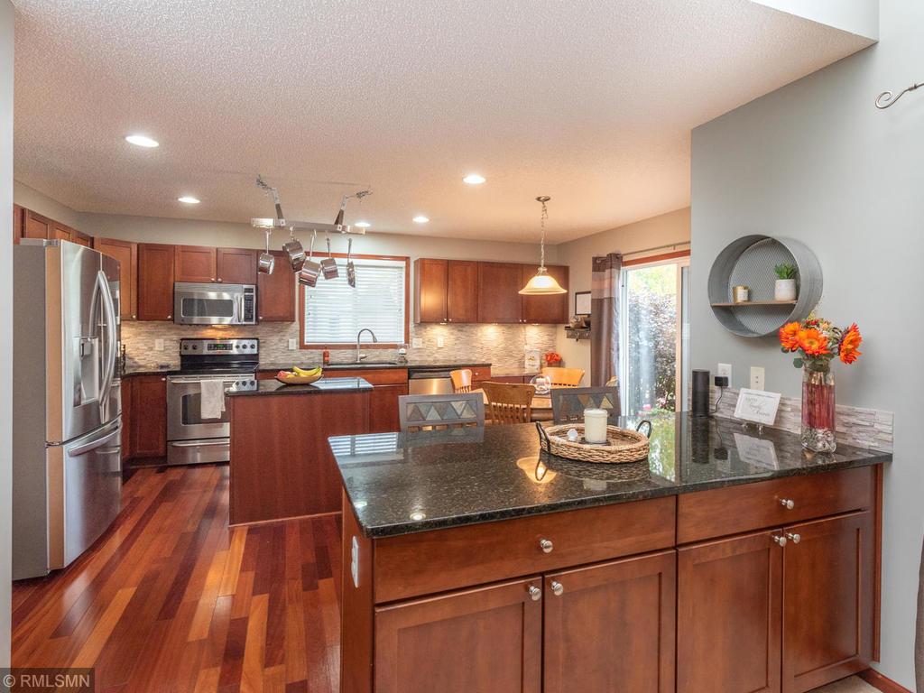 783 Riesgraf Road Carver, MN 55315 - Photo 10 of 32 Gallery Image 10