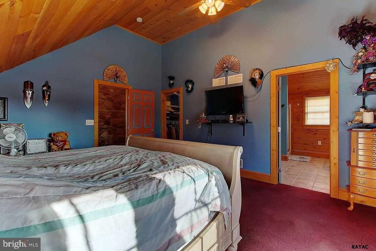 468 Gun Club Road York, PA 17406 - Photo 17 of 36 Gallery Image 17