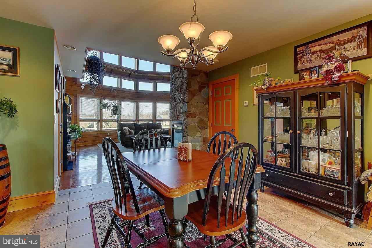 468 Gun Club Road York, PA 17406 - Photo 6 of 36 Gallery Image 6