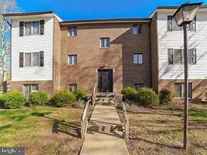 $1,400 | 22020 Gloucester Court, Unit C1, Lexington Park, MD 20653