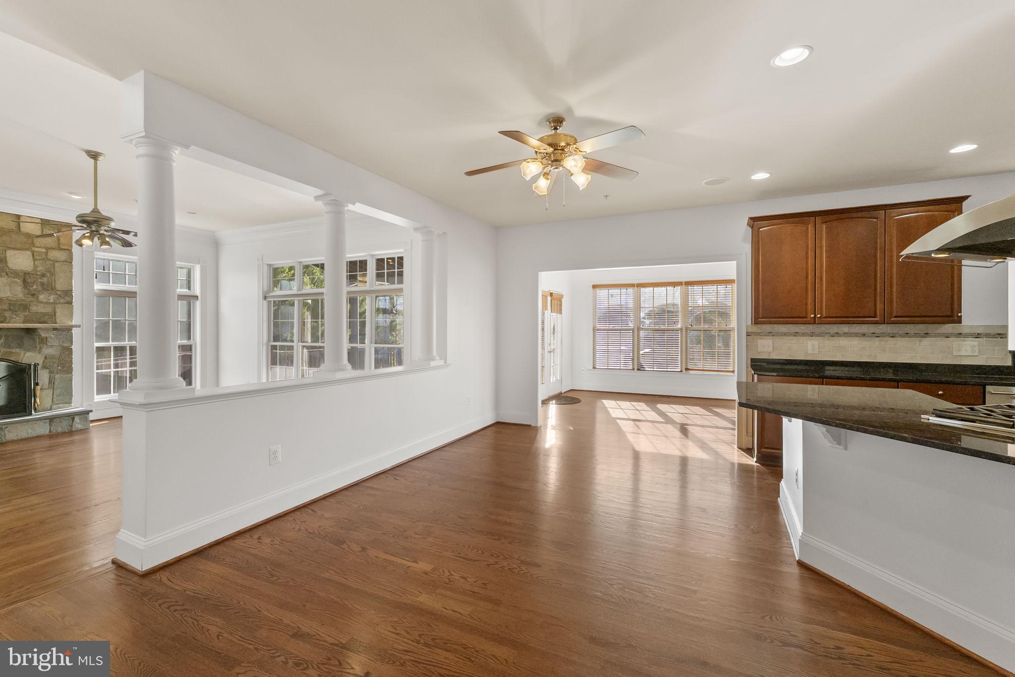 11902 Piedmont Road Clarksburg, MD 20871 - Photo 23 of 64 Kitchen