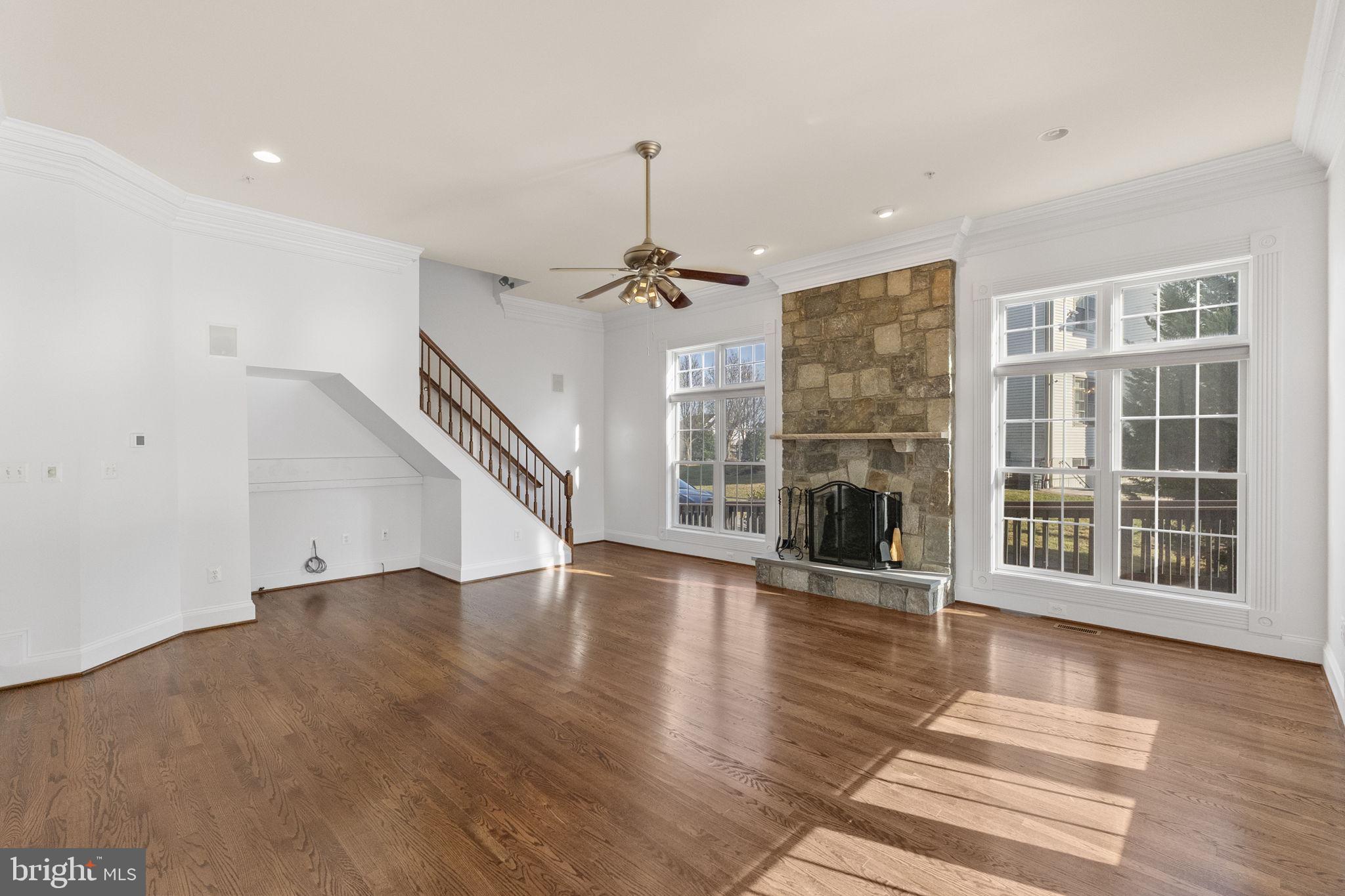 11902 Piedmont Road Clarksburg, MD 20871 - Photo 28 of 64 Family room