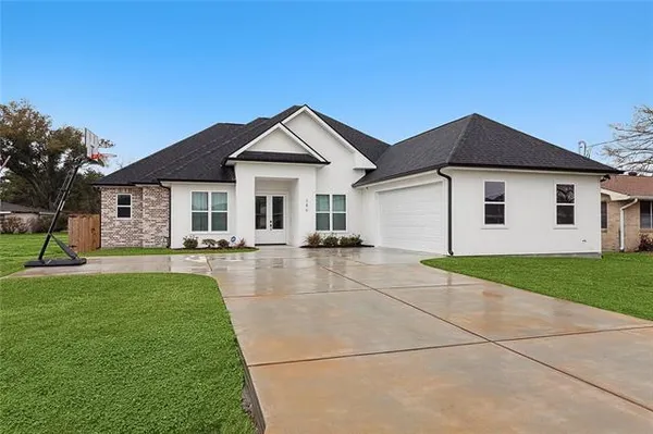 $3,700 | 286 Lowe Street, Hahnville, LA 70057