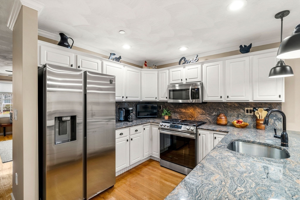 159 Allen Road, Unit 57 Billerica, MA 01821 - Photo 3 of 41