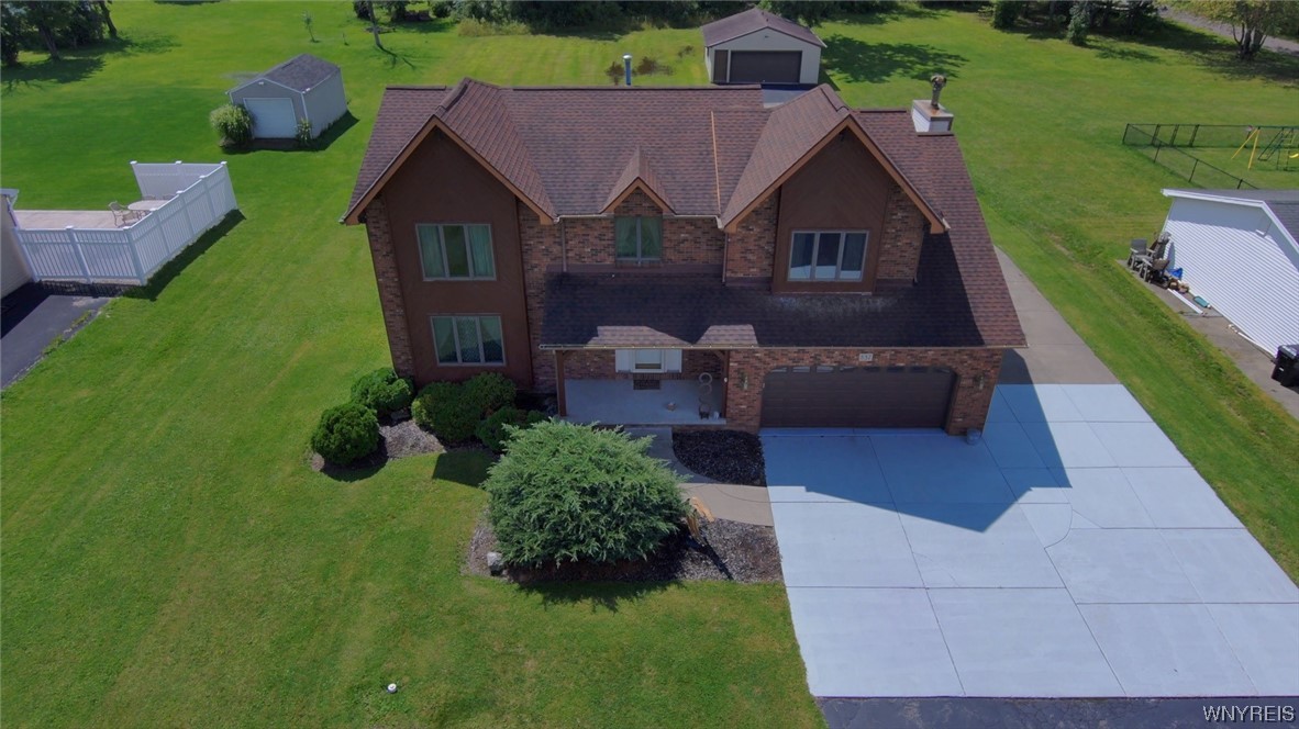 837 Erie Street Lancaster, NY 14086 - Photo 3 of 23