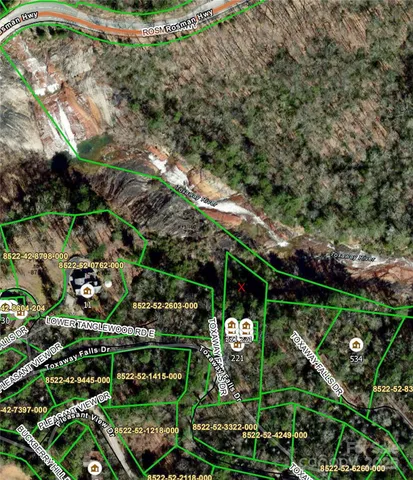 $495,000 | 221 Toxaway Falls Dr Lake, Lake Toxaway, NC 28747