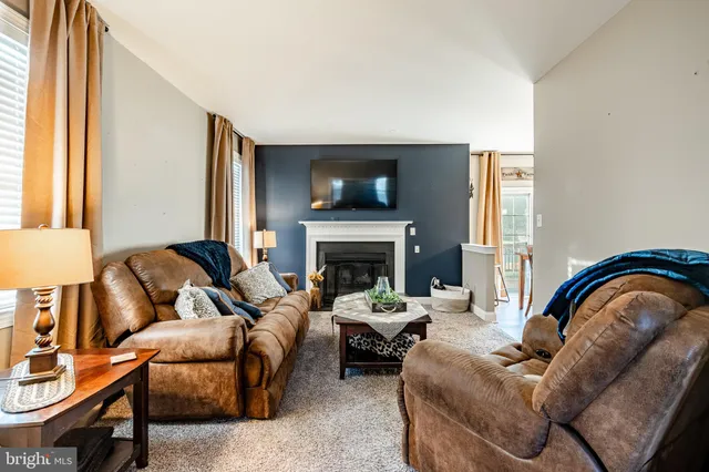 $440,000 | 410 West 7th Avenue, Parkesburg, PA 19365