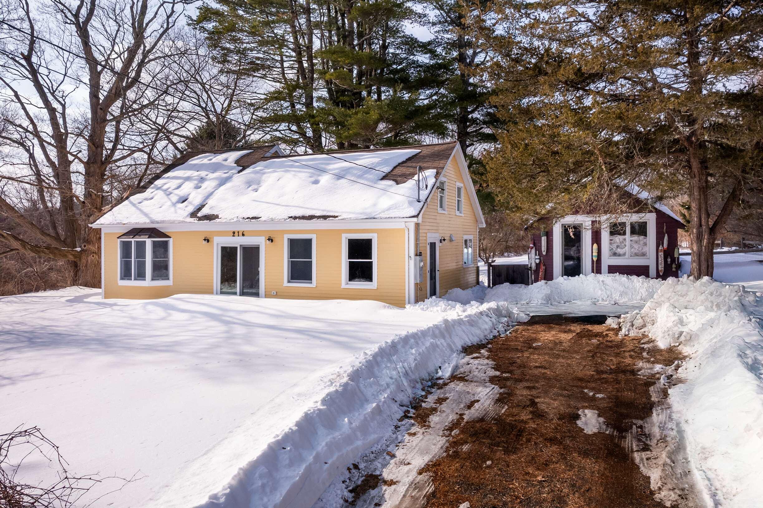 216 Ridge Road York, ME 03909 - Photo 5 of 26 05