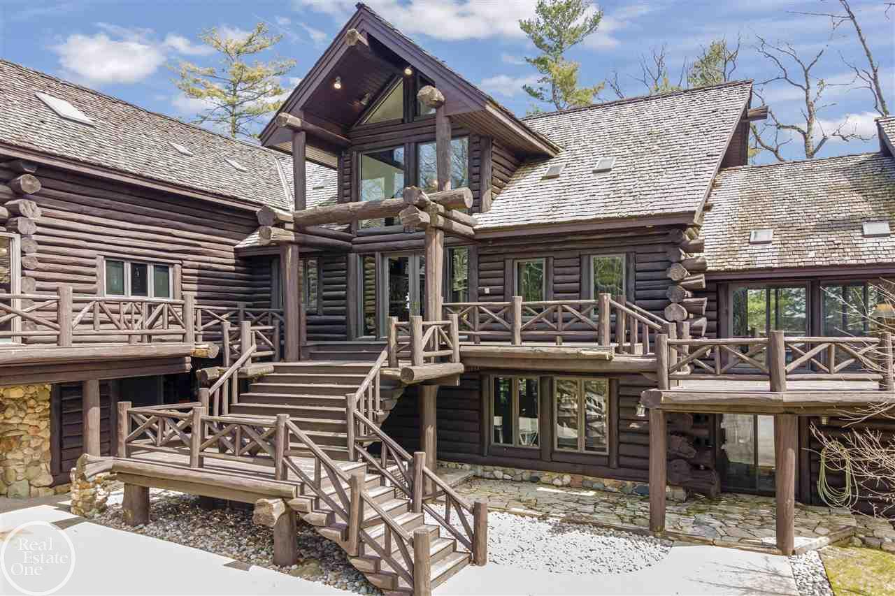 1398 Lakeville Road Leonard, MI 48367 - Photo 4 of 86 50085200-3.JPG