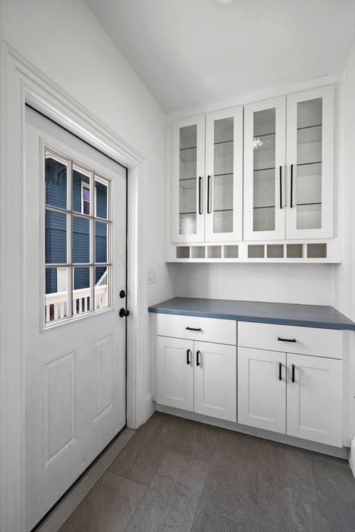 8 Chestnut Street Lynn, MA 01902 - Photo 28 of 39