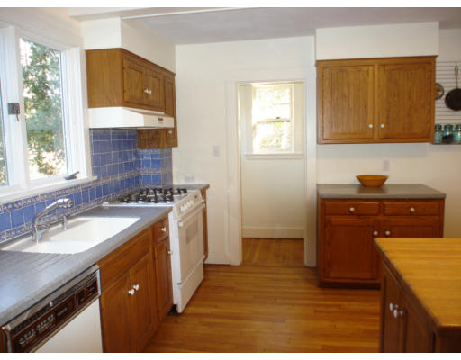 49 Forest Street Lexington, MA 02421 - Photo 6 of 11 Gallery Image 6