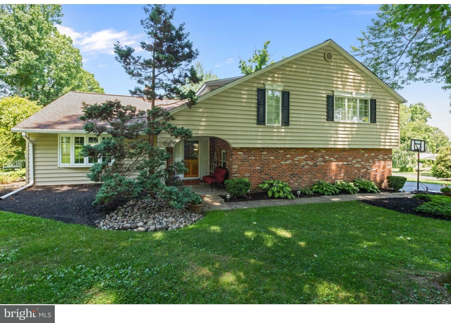 1383 Holt Road Huntingdon Valley, PA 19006 - Photo 1 of 25 Gallery Image 1