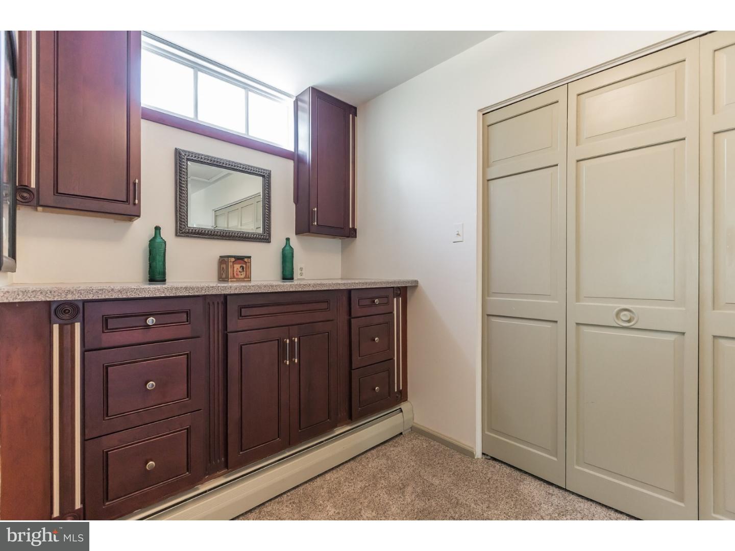 1383 Holt Road Huntingdon Valley, PA 19006 - Photo 12 of 25 Gallery Image 12