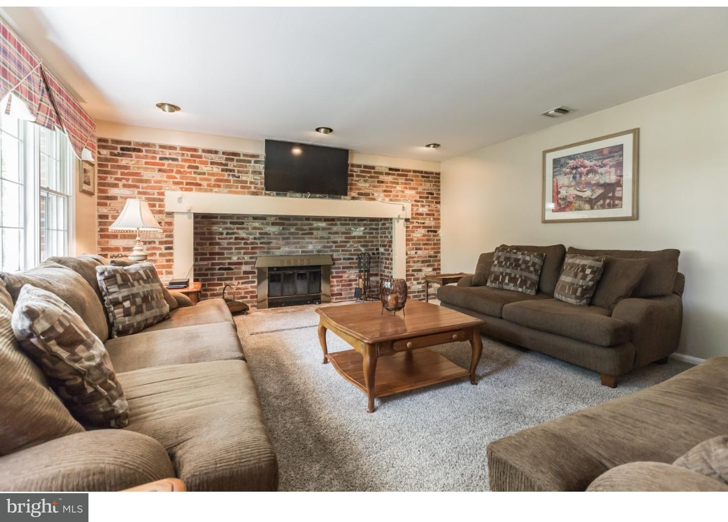 1383 Holt Road Huntingdon Valley, PA 19006 - Photo 19 of 25 Gallery Image 19