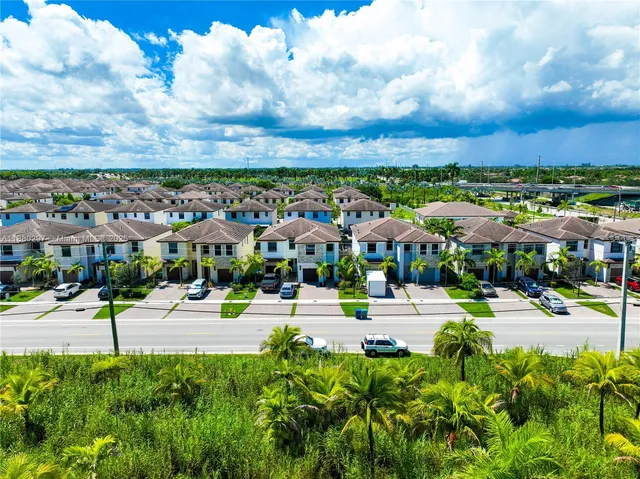 $3,100 | 24902 Southwest 107th Avenue, Homestead, FL 33032
