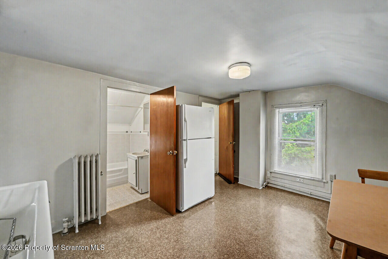 2011 Rigg Street Dunmore, PA 18512 - Photo 35 of 44 2nd Kitchen