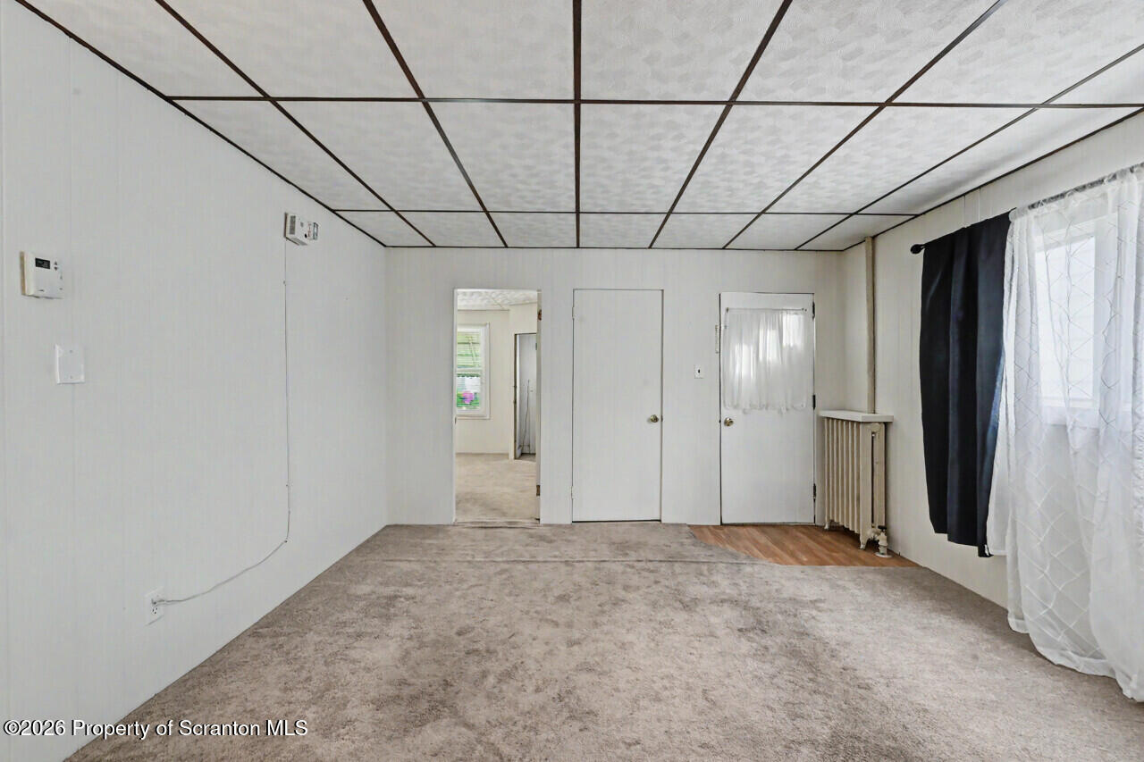 2011 Rigg Street Dunmore, PA 18512 - Photo 9 of 44 1st LR
