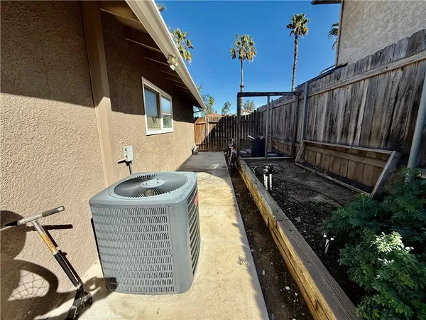 a house view with a backyard space