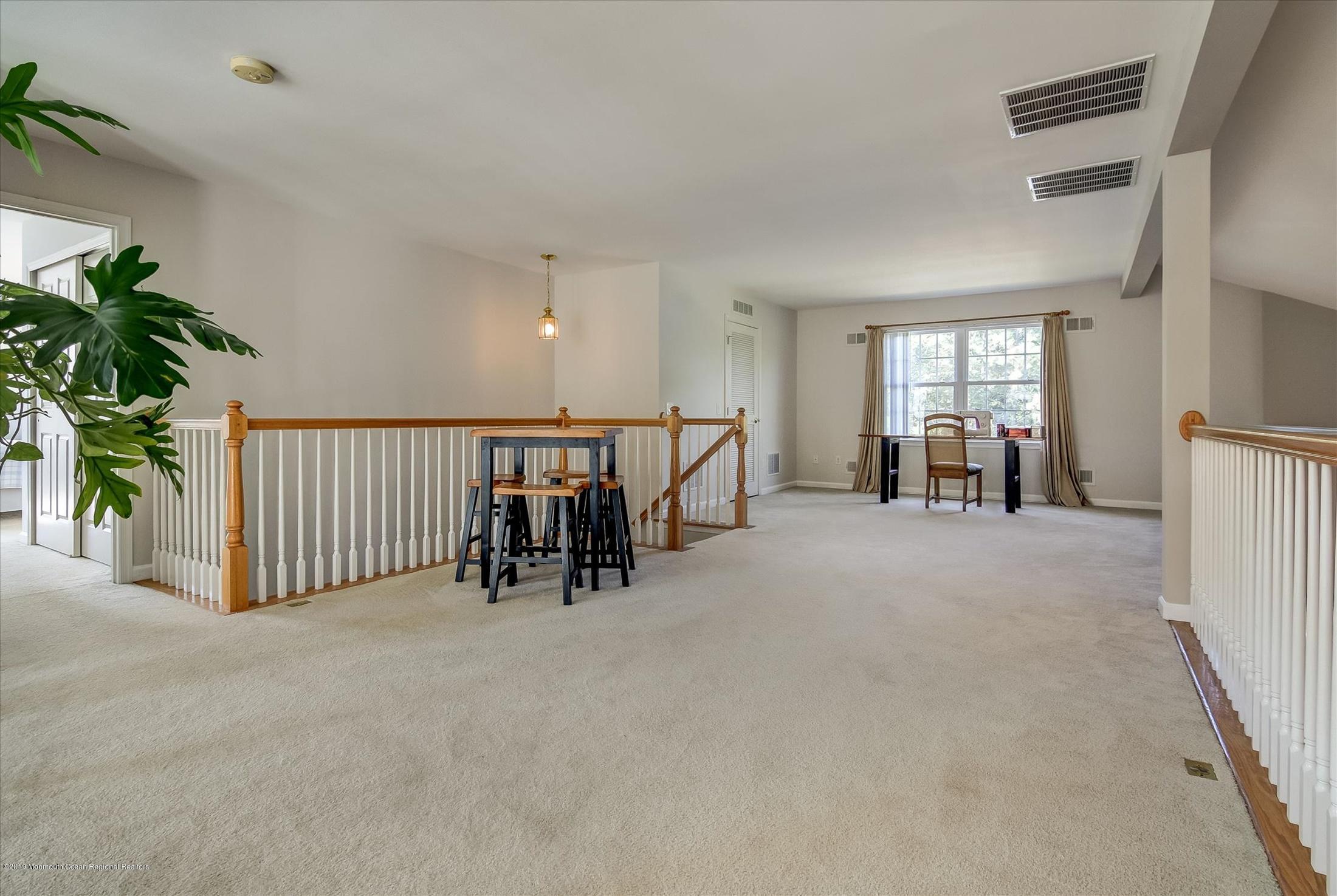 1 Kings N Road Jackson, NJ 08527 - Photo 24 of 47 24-Loft
