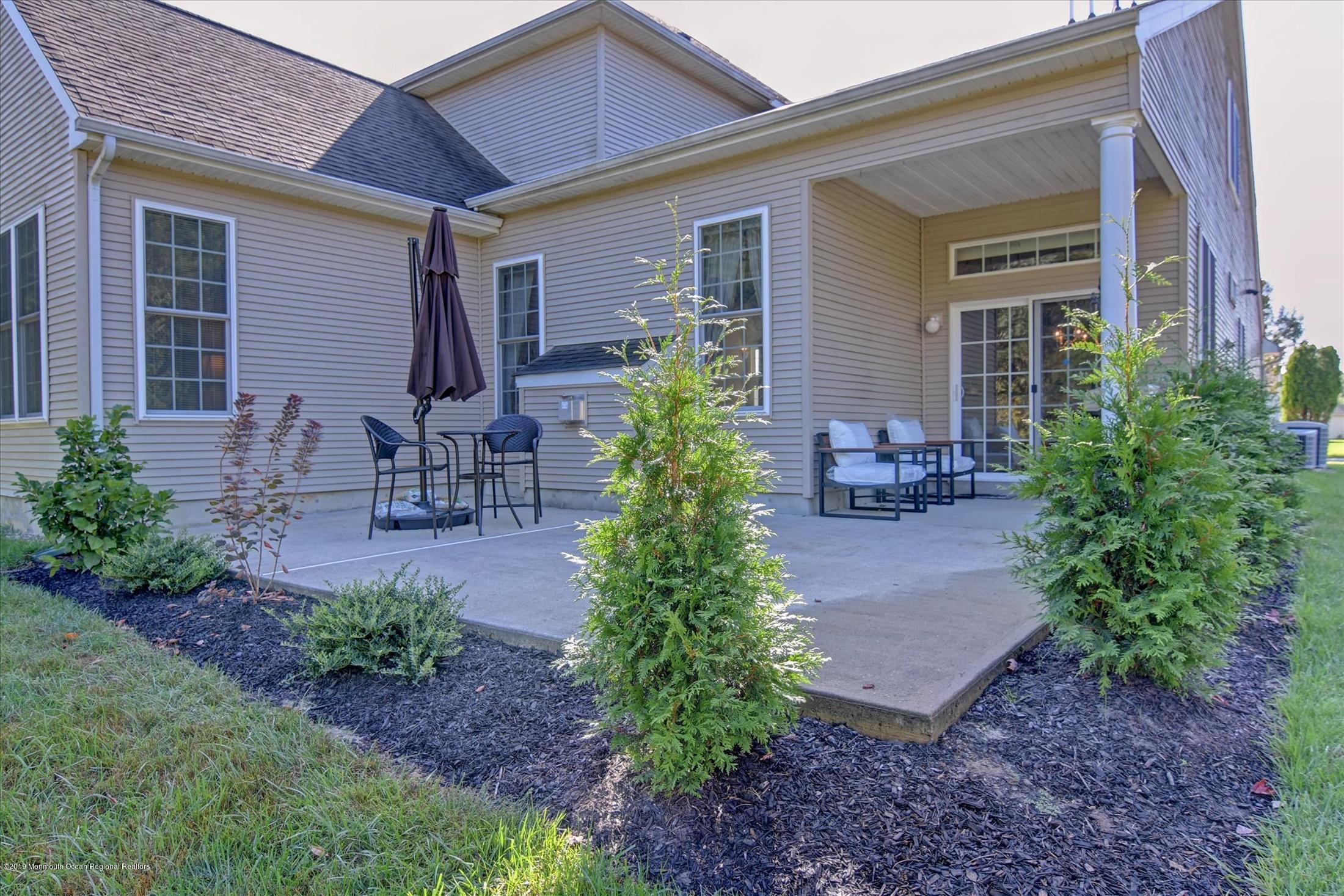 1 Kings N Road Jackson, NJ 08527 - Photo 30 of 47 30-Patio