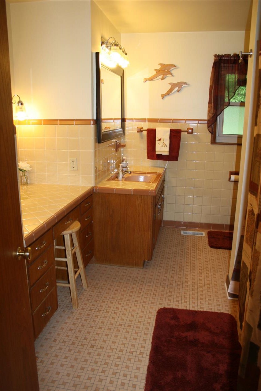 5515 Ridgewood Road Evansville, IN 47712 - Photo 16 of 35 Gallery Image 16