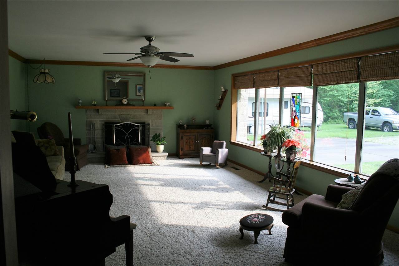 5515 Ridgewood Road Evansville, IN 47712 - Photo 6 of 35 Gallery Image 6