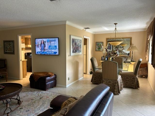 336 Northwest 42nd Street Boca Raton, FL 33431 - Photo 5 of 13 Diningrm