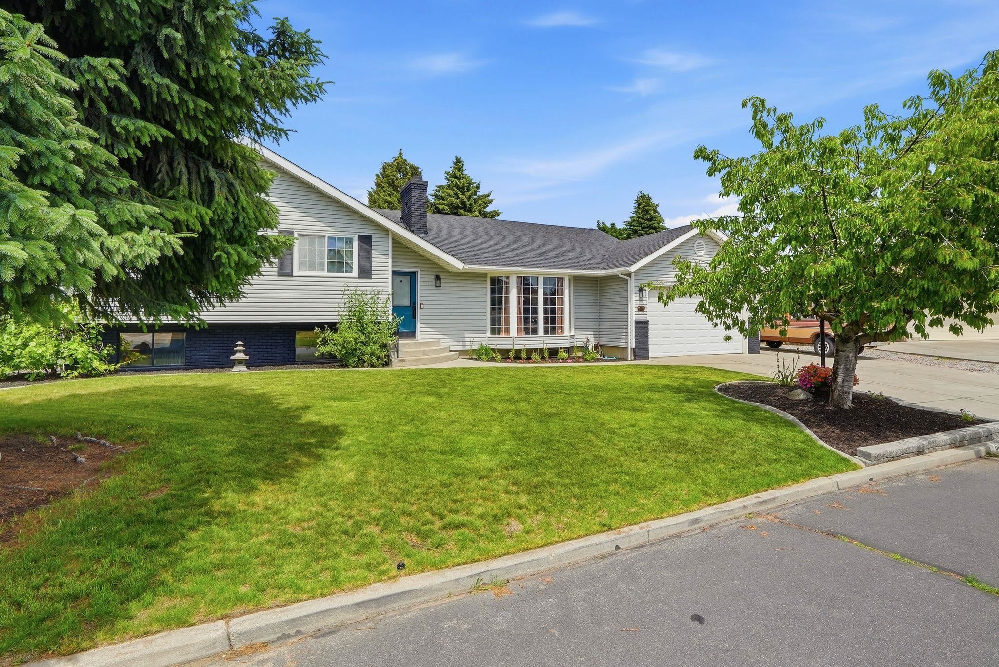 6110 West Ridgecrest Drive Spokane, WA 99208 - Photo 4 of 50