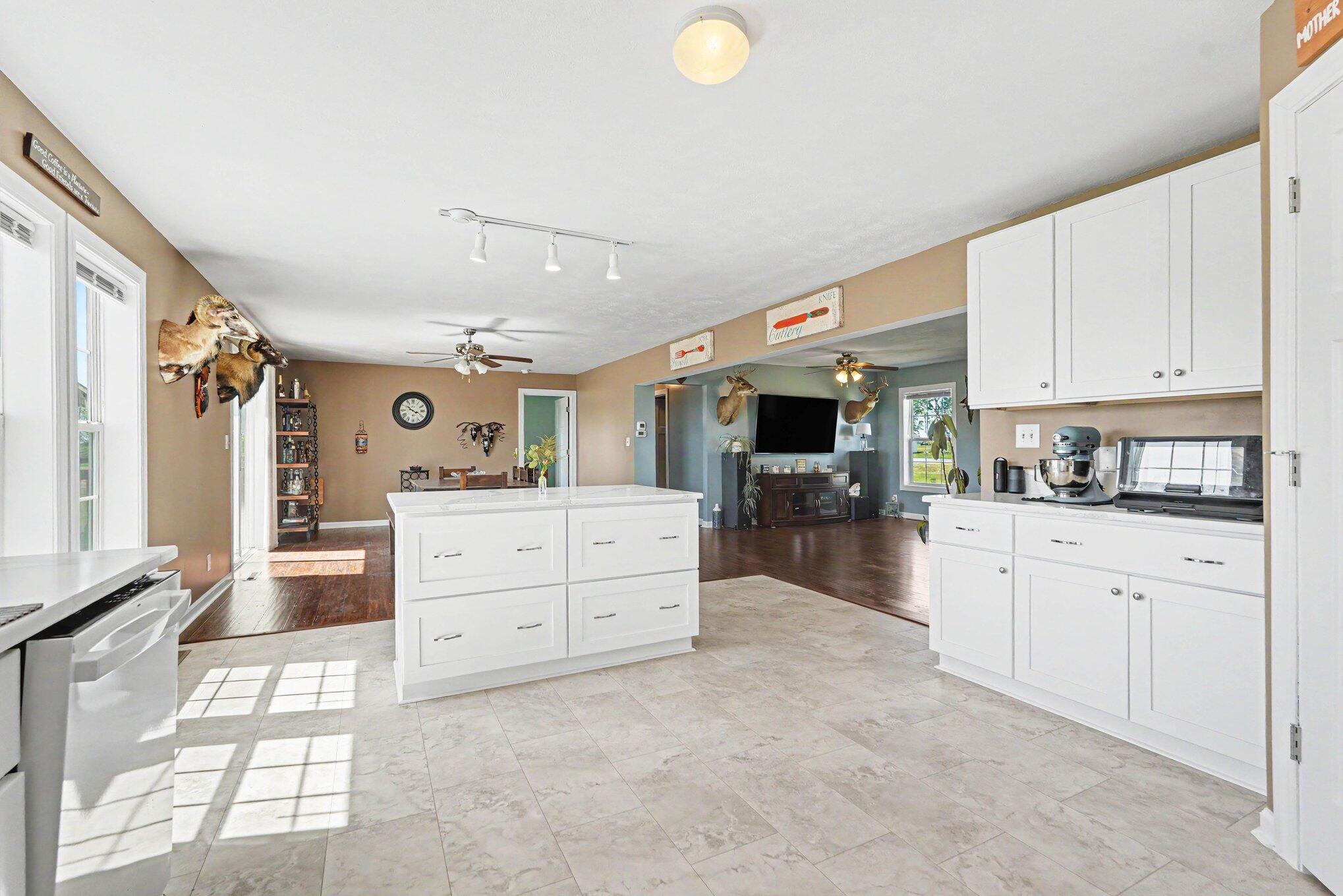3325 Price Road Ravenna, MI 49451 - Photo 6 of 25 Island 2