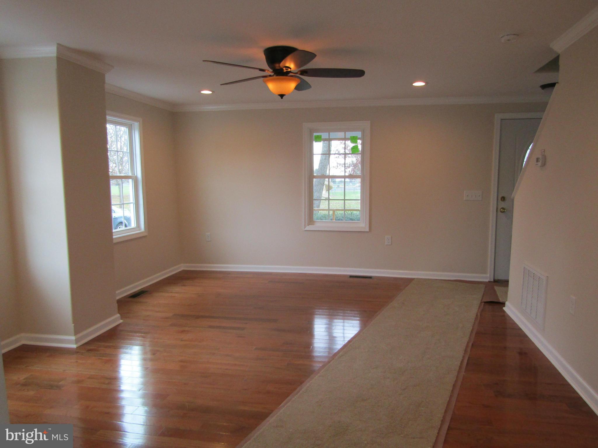 402 Park Avenue Ridgely, MD 21660 - Photo 9 of 30 Dining Room