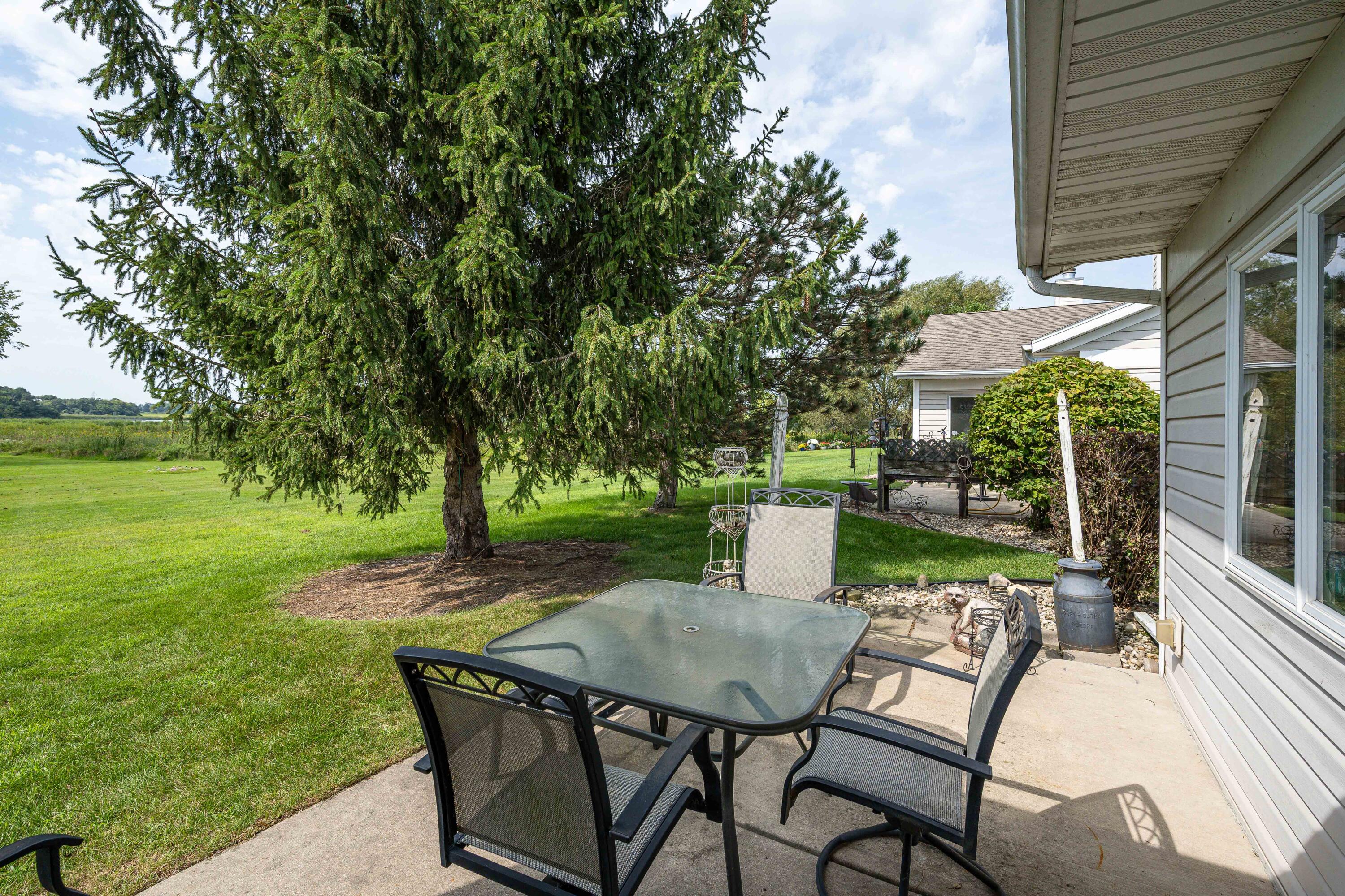 400 South Rice Street, Unit 12 Whitewater, WI 53190 - Photo 4 of 31 rice-42
