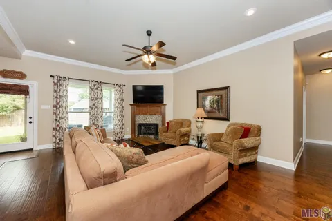 $310,000 | 14371 Stonegate Manor Drive, Gonzales, LA 70737