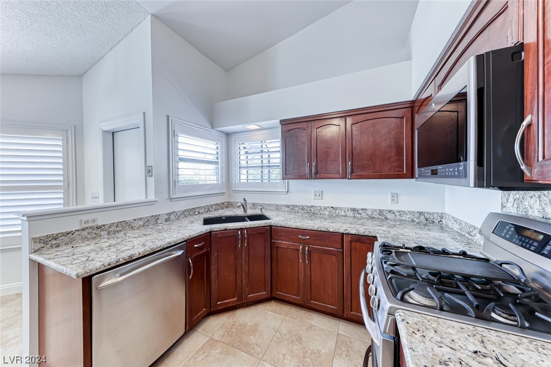 6445 West Marrow Road Las Vegas, NV 89108 - Photo 14 of 40 Gallery Image 14
