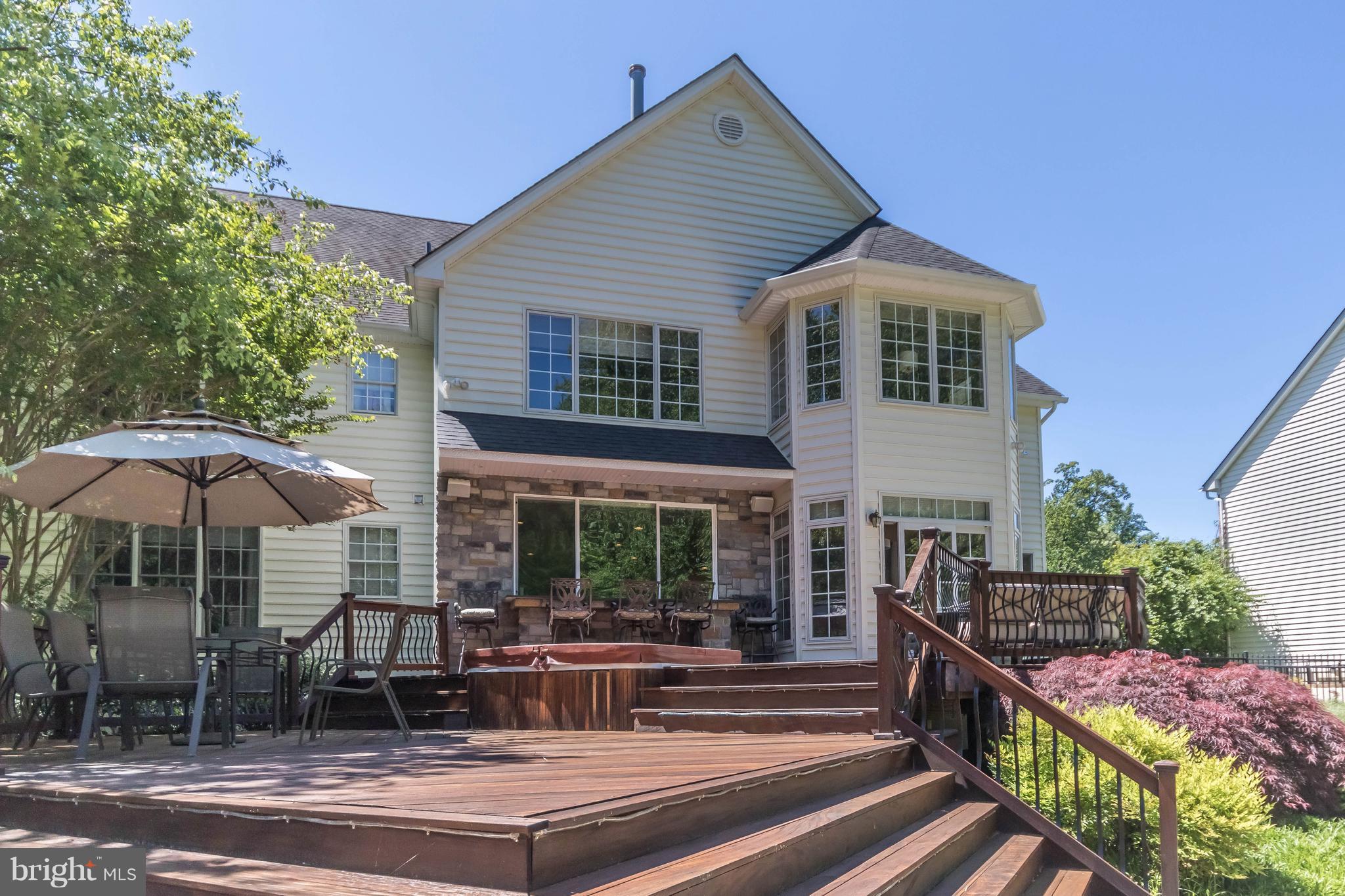 ...a hand-crafted, tiered teak deck
