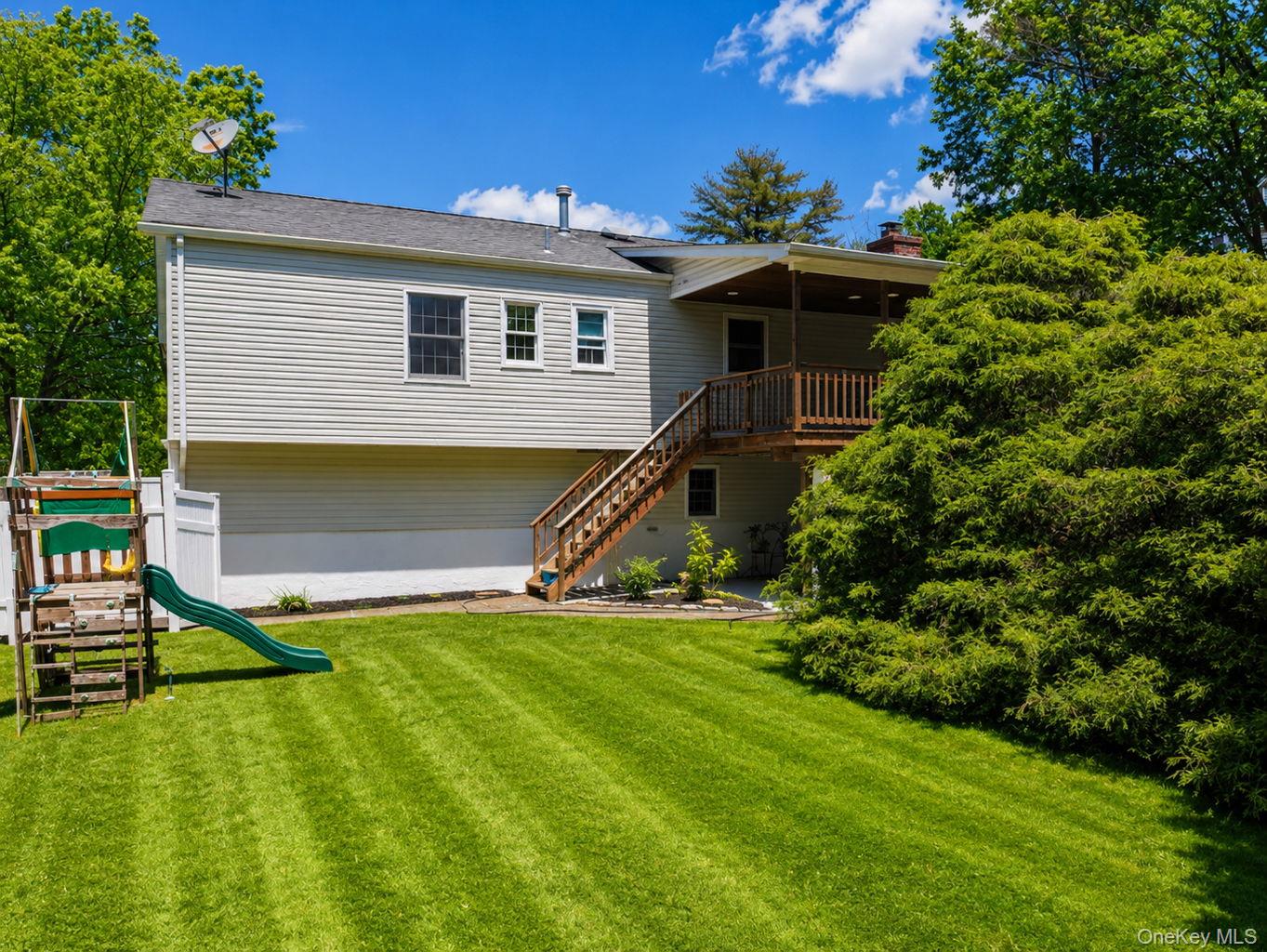 111 Ludvigh Road Bardonia, NY 10954 - Photo 40 of 44