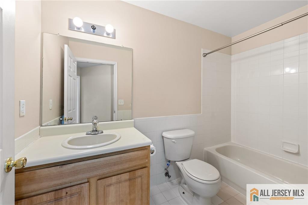 5 Edith Drive Somerset, NJ 08873 - Photo 21 of 26